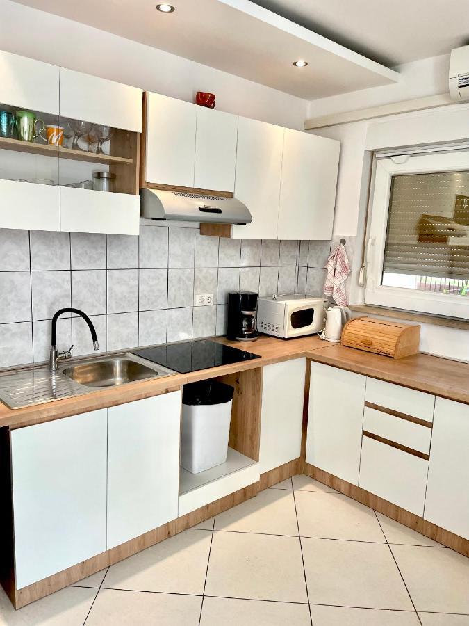 Apartman Lovre Задар Екстер'єр фото