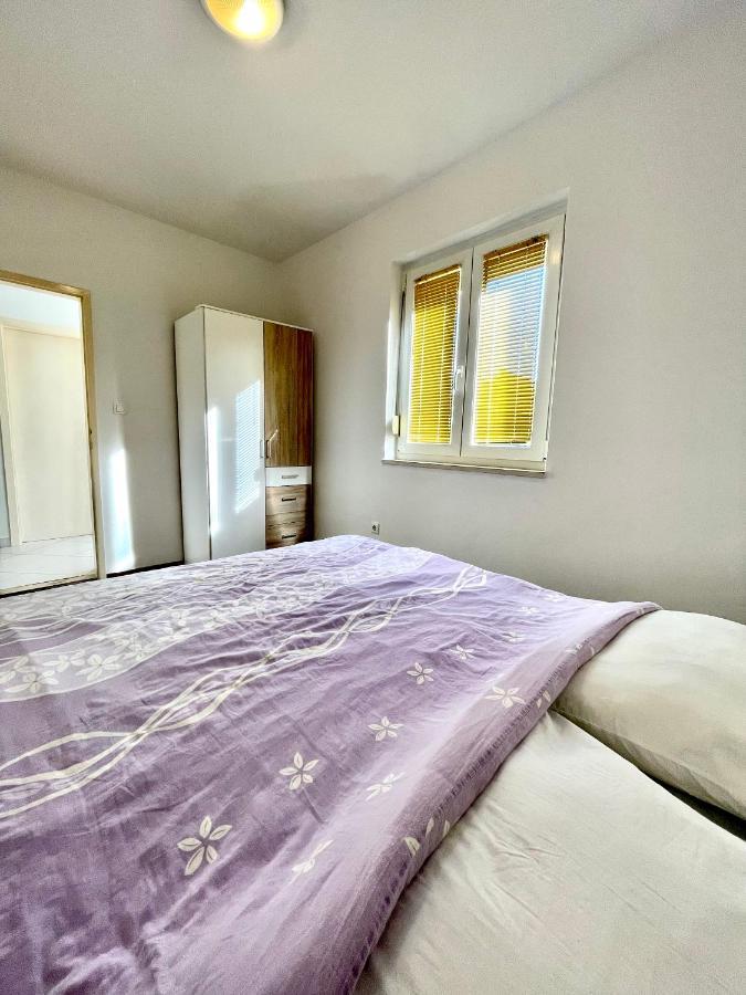 Apartman Lovre Задар Екстер'єр фото