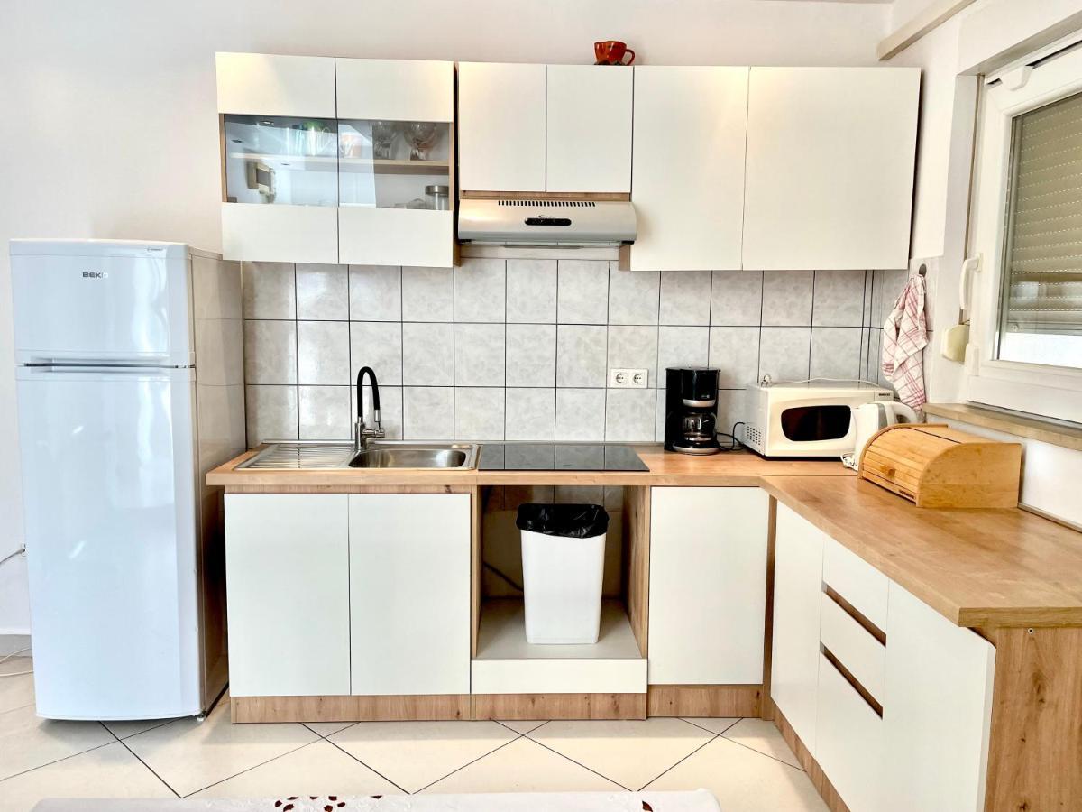 Apartman Lovre Задар Екстер'єр фото
